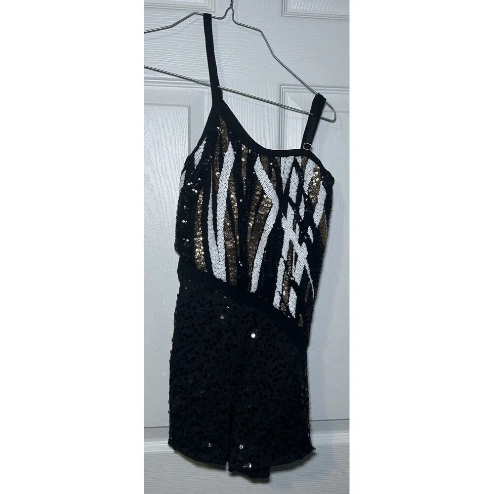 Costume Gallery Youth Girl’s Asymmetrical Sequin Shorts Dance Outfit Size Large